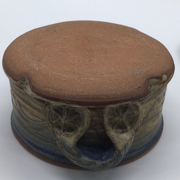 Vintage Signed Studio Art Pottery Covered Dish - Picture 13 of 13